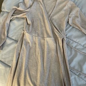 Old Navy Wrap Dress. Worn once. No stains